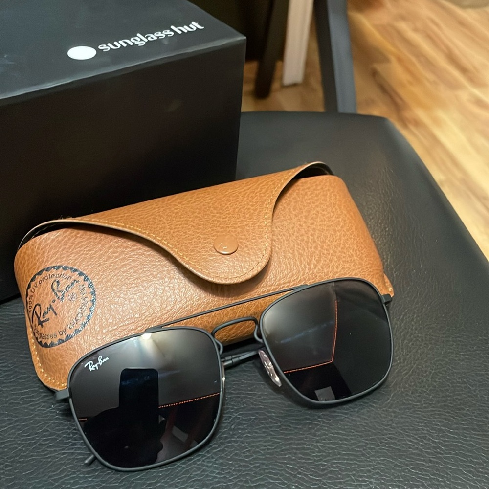 Ray Bans Vintage ALL black sunglasses NEW